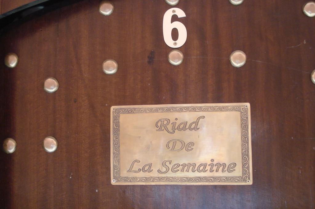 Riad De La Semaine マラケシュ エクステリア 写真
